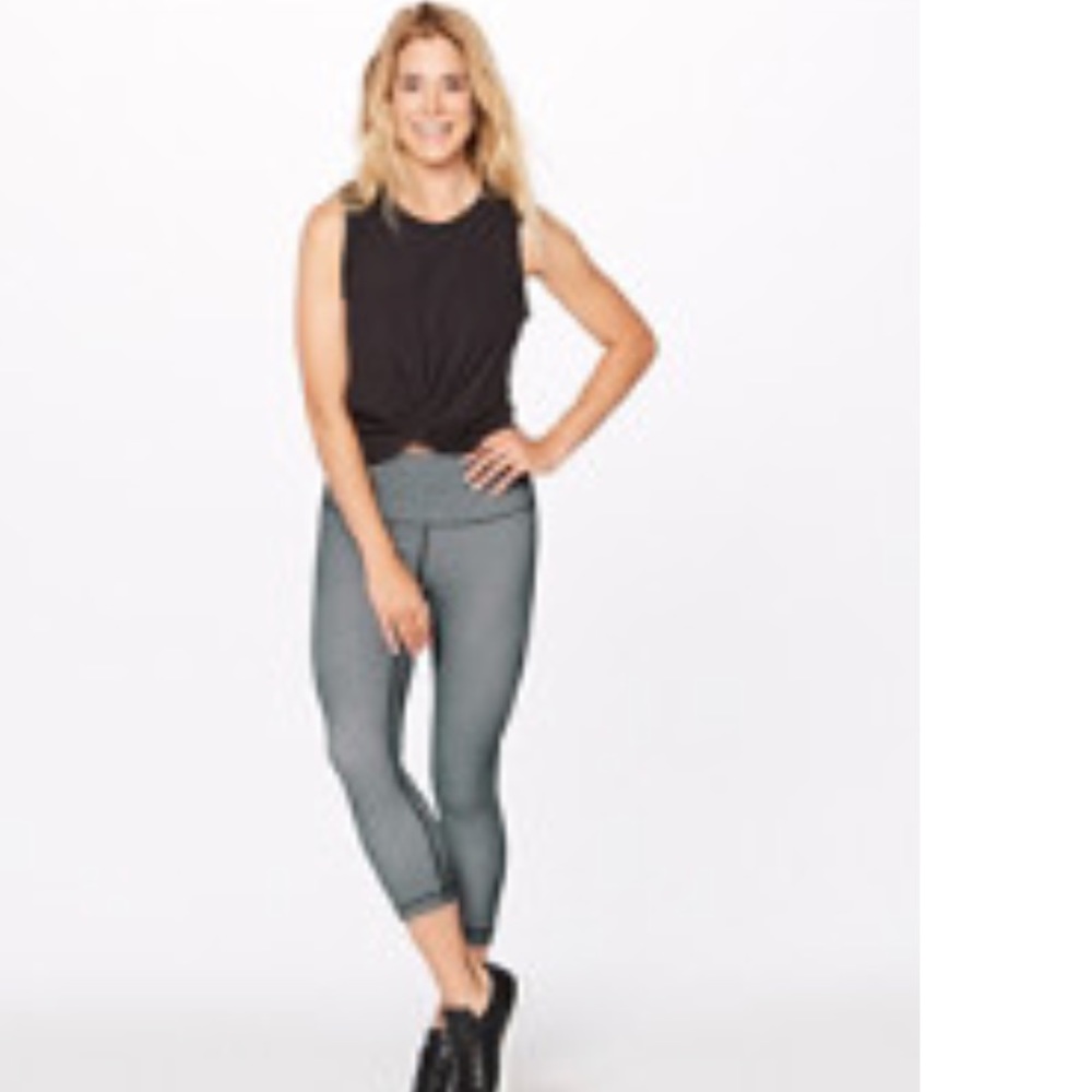 Lululemon wunder under crops